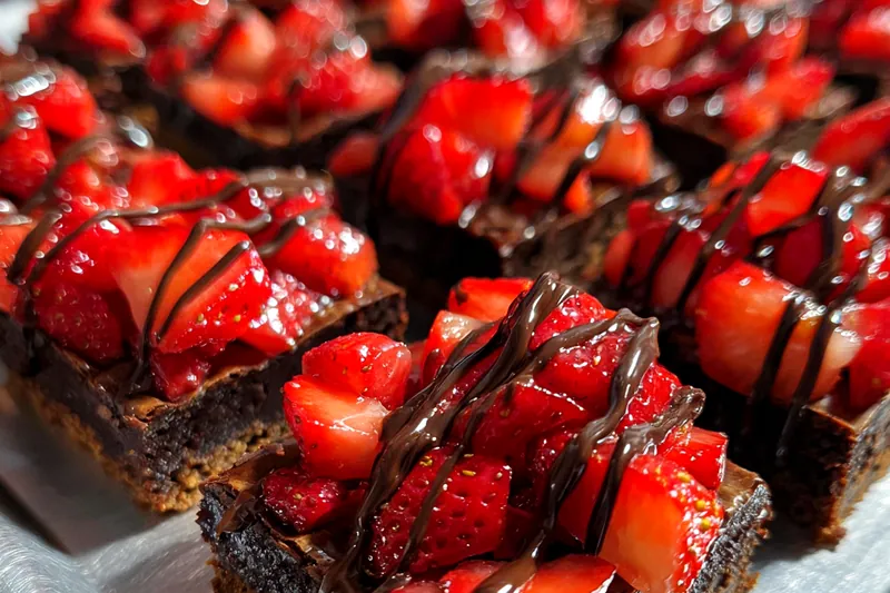 Cooking process for Chocolate Strawberry Brownie Bites