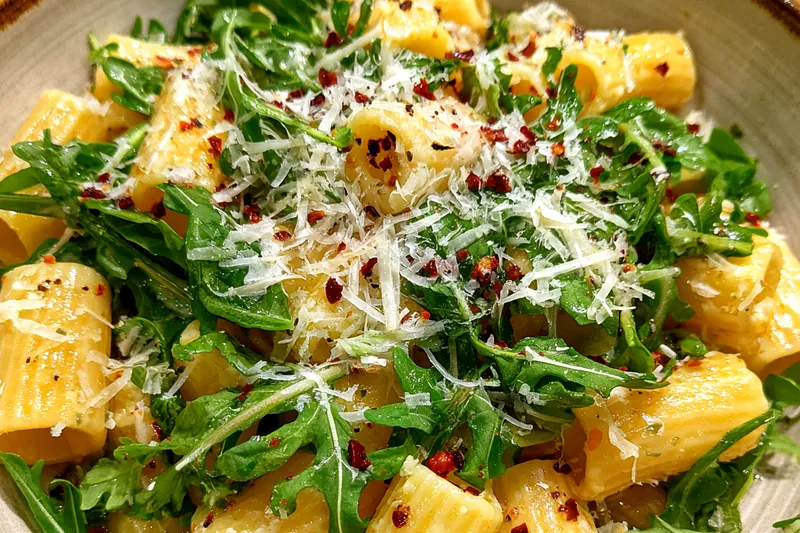 Cooking process for Creamy Lemon Ricotta Pasta with Fresh Arugula