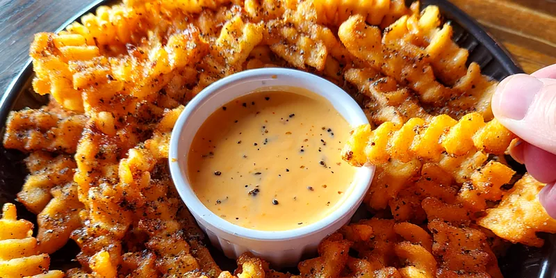 Crispy Fries with Tangy Sauce