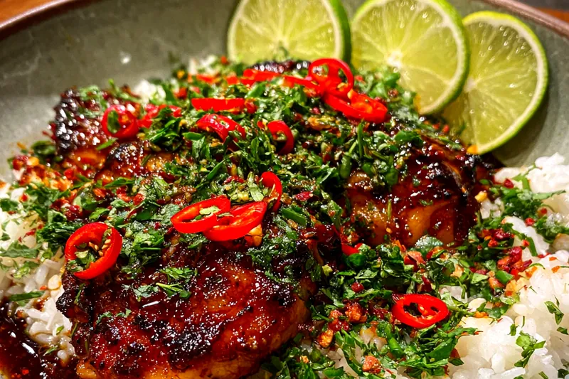 Cooking process for Spicy Glazed Chicken Bowl
